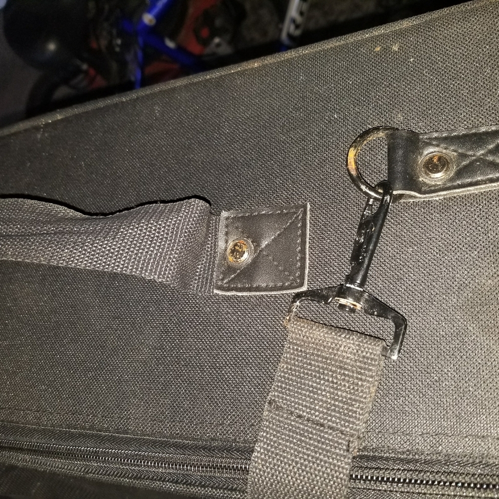 Camera case - Picture 3 of 4